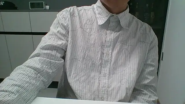 Snapshot of nole_china7 chatting on 09-18-25, 12:18 nole china7 online show from 09-18-25, 12:18