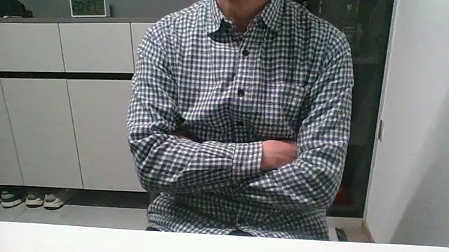 Snapshot of nole_china7 chatting on 10-14-25, 12:28 nole china7 online show from 10-14-25, 12:28