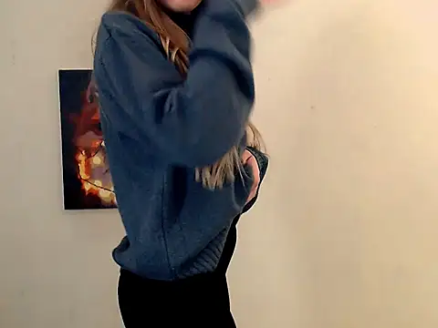 Doll Angelina online show from 11-14-25, 06:34