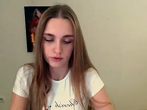 Doll Angelina online show from 11-20-25, 06:57