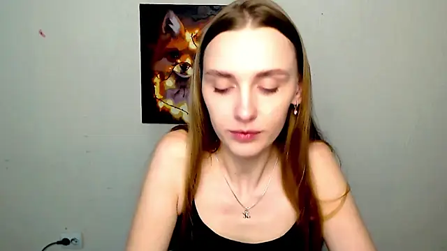 Snapshot of Doll_Angelina chatting on 05-23-26, 05:45 Doll Angelina online show from 05-23-26, 05:45