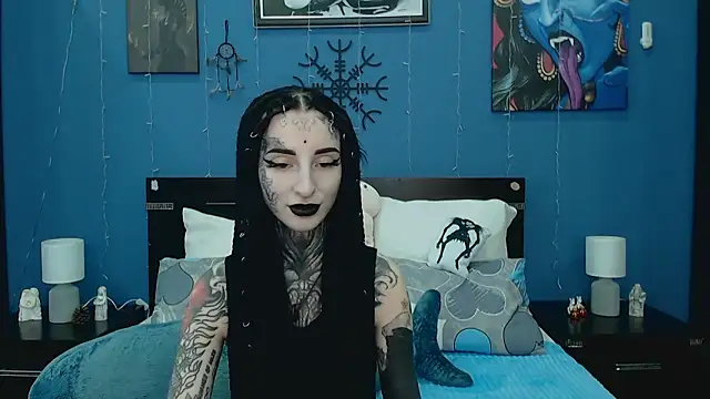 Velvetbat online show from 04-23-26, 06:58