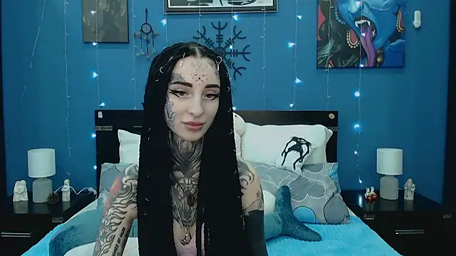 Velvetbat online show from 04-26-26, 07:06