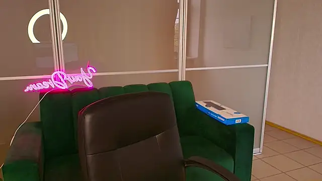 MirandaMayers online show from 09-16-25, 05:41