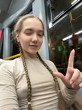 bambi lu online show from 11-19-25, 05:35