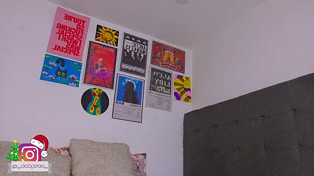 Snapshot of mady_malkovax chatting on 11-16-25, 04:23 mady malkovax online show from 11-16-25, 04:23