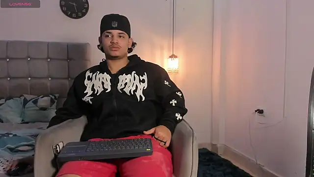 samxx muscle online show from 11-28-25, 02:09