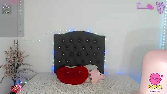 kitty girl   online show from 09-23-25, 07:50