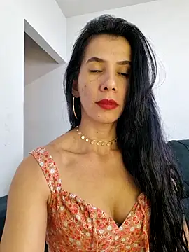 suzy20252 online show from 09-15-25, 12:05