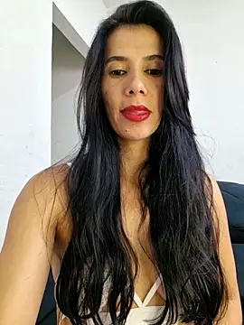 suzy20252 online show from 09-19-25, 11:22