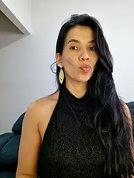 suzy20252 online show from 09-23-25, 11:35