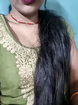 Eshwari Chopra online show from 04-25-26, 02:47