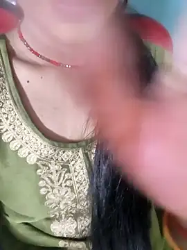 Eshwari Chopra online show from 04-26-26, 03:37