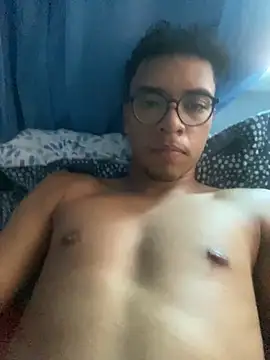 hiaguexxx online show from 11-08-25, 06:40