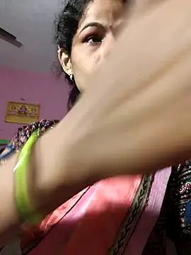 Eshna Dabral online show from 09-16-25, 12:44