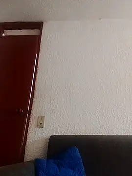 dulcewitch online show from 09-30-25, 02:11