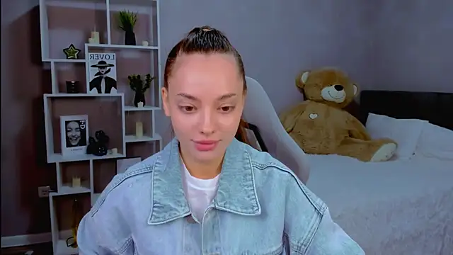 MelanieAlves online show from 04-26-26, 02:26