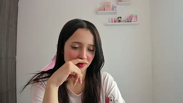 Snapshot of ImBunnyNova chatting on 11-12-25, 04:07 ImBunnyNova online show from 11-12-25, 04:07