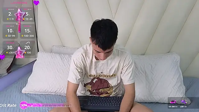 Hotboy21  online show from 09-14-25, 04:00