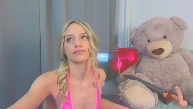 Snapshot of MellisaKim chatting on 11-22-25, 09:47 MellisaKim online show from 11-22-25, 09:47