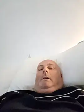 Alexis Bull online show from 03-19-25, 11:39