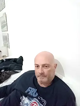 Alexis Bull online show from 10-23-25, 11:09