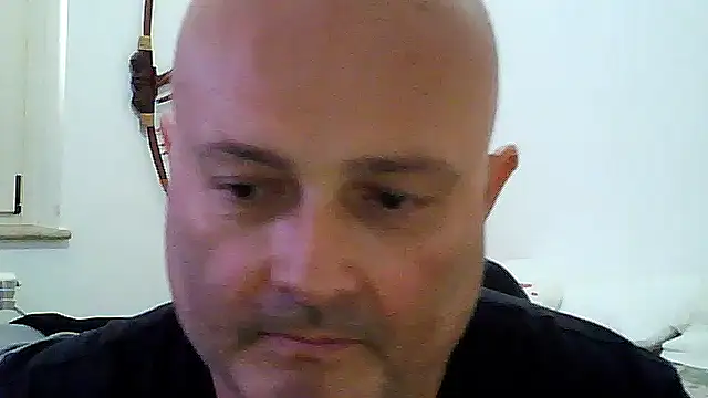 Alexis Bull online show from 04-21-26, 02:12