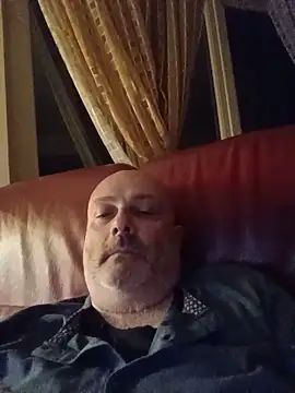Snapshot of Alexis_Bull chatting on 05-16-26, 12:40 Alexis Bull online show from 05-16-26, 12:40