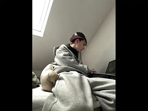 Snapshot of colar55x chatting on 02-23-26, 02:36 colar55x online show from 02-23-26, 02:36