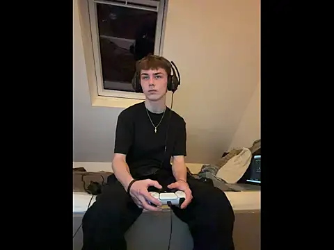 Snapshot of colar55x chatting on 03-02-26, 06:48 colar55x online show from 03-02-26, 06:48