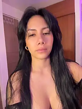 ArianaReynoldss online show from 06-02-26, 10:06