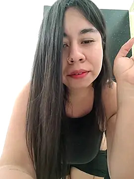 Snapshot of Yuli_Mars chatting on 05-02-26, 03:39 Yuli Mars online show from 05-02-26, 03:39