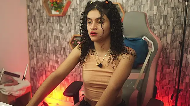 bonniie 98  online show from 04-20-26, 08:54