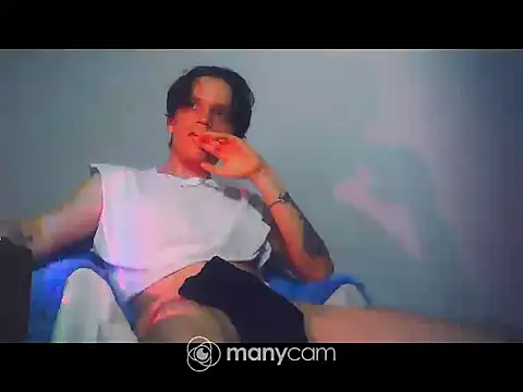 santihot089 online show from 10-18-25, 03:09