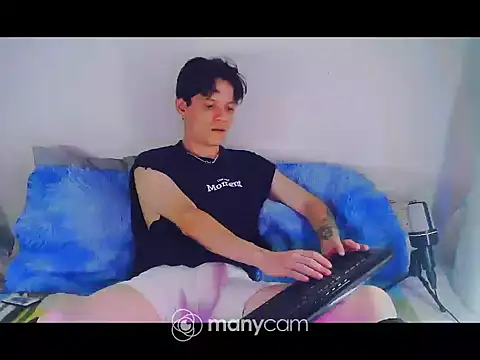 santihot089 online show from 02-13-26, 09:00