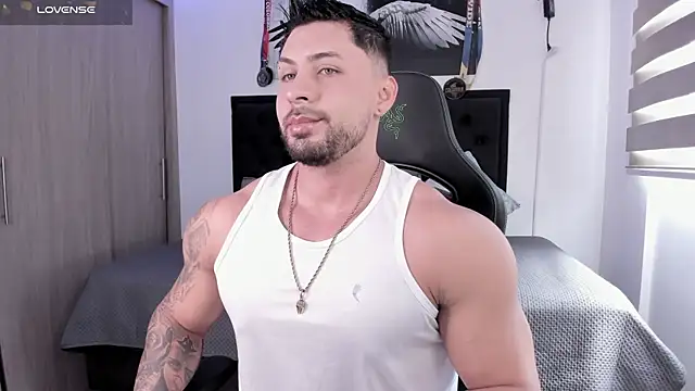 santi aesthetic online show from 01-16-26, 04:55