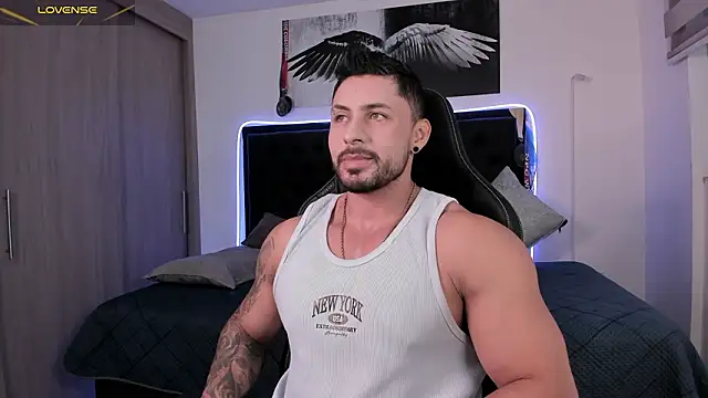 santi aesthetic online show from 02-23-26, 11:13