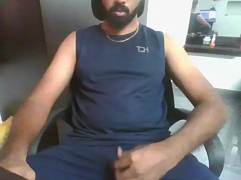 lovelyakash69 online show from 02-02-26, 05:39