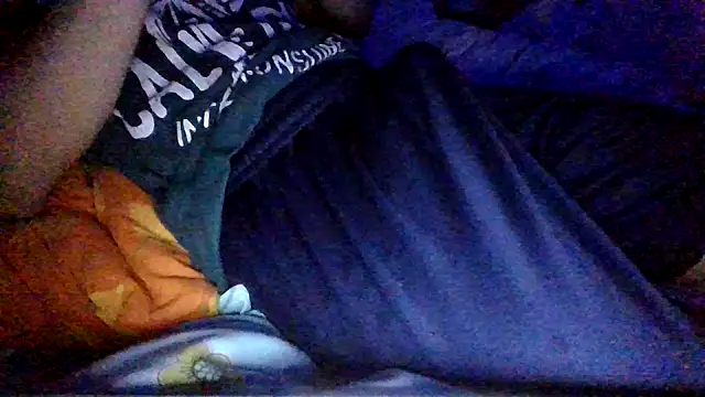 tipetto06 online show from 09-15-25, 08:42