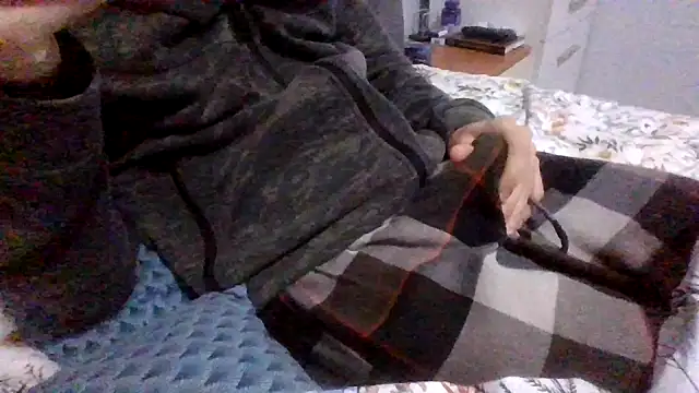 tipetto06 online show from 10-15-25, 08:20