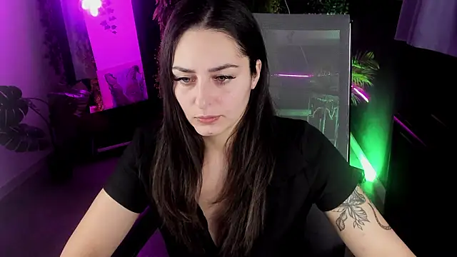 Snapshot of ValeriiMills chatting on 02-11-26, 02:55 ValeriiMills online show from 02-11-26, 02:55