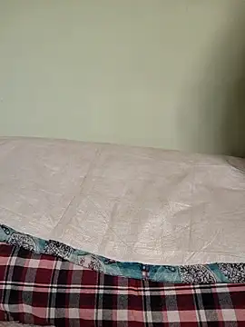 Desi Bhabi 01 online show from 11-01-25, 06:48