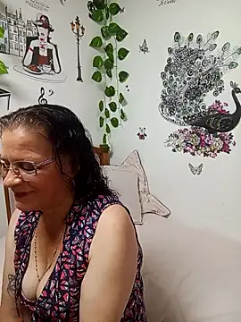 katrina perez online show from 04-24-26, 10:01