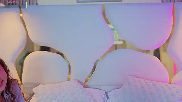 Snapshot of AmmberJones chatting on 12-03-25, 12:03 AmmberJones online show from 12-03-25, 12:03