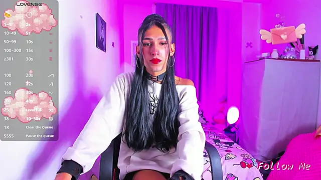 SkylerBennet online show from 10-18-25, 02:14