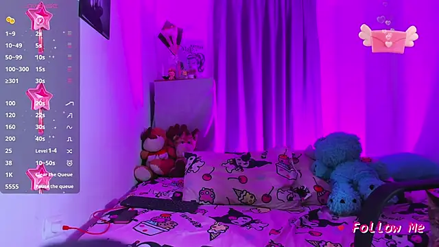 SkylerBennet online show from 04-28-26, 01:59