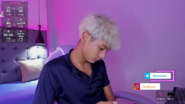 OliverTwinky online show from 09-15-25, 02:50