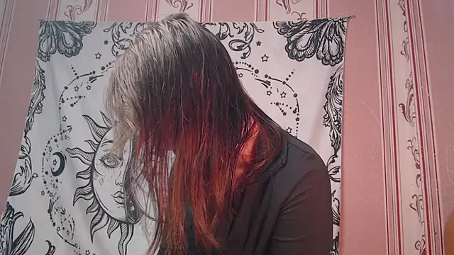 Thighswithspikes online show from 09-11-25, 08:36