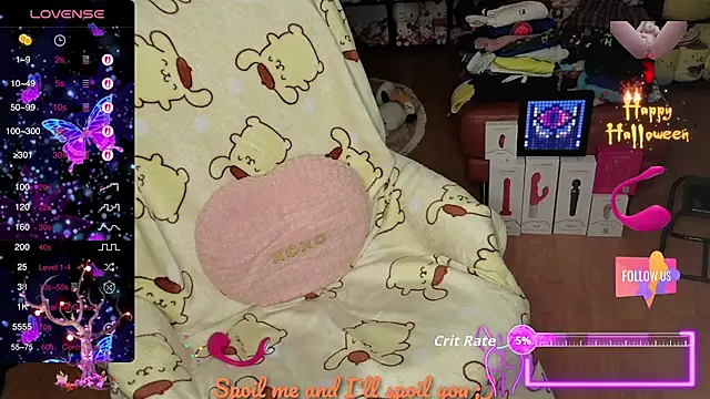 Snapshot of w3tkittty chatting on 10-31-25, 03:51 w3tkittty online show from 10-31-25, 03:51