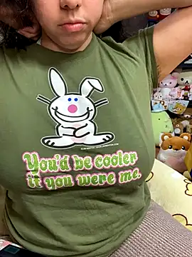 Snapshot of w3tkittty chatting on 11-20-25, 12:44 w3tkittty online show from 11-20-25, 12:44